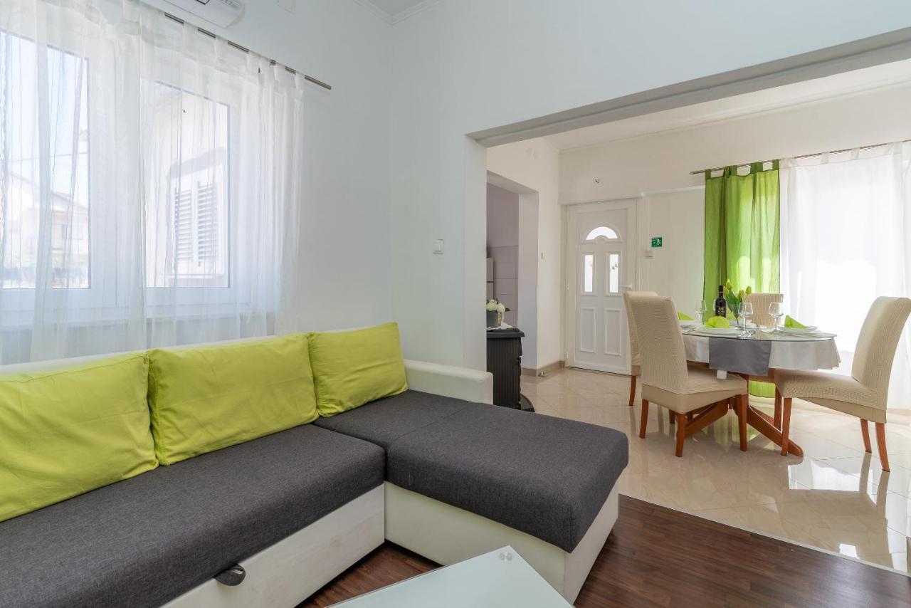 Apartment Roko Trogir Luaran gambar