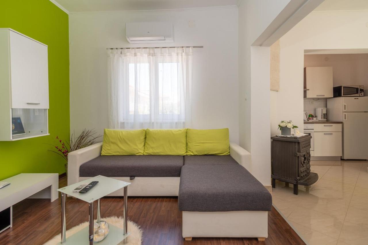 Apartment Roko Trogir Luaran gambar